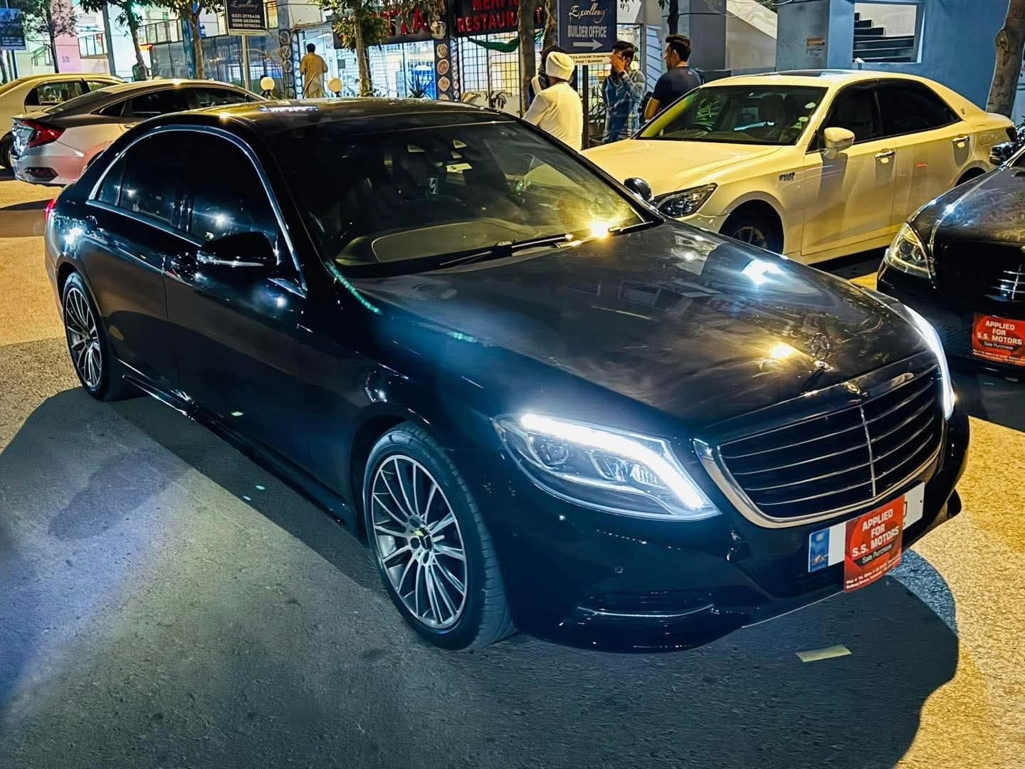 MERCEDES-BENZ S-CLASS